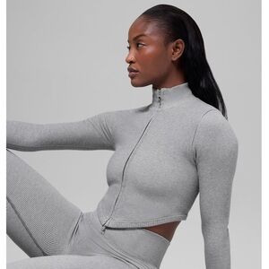 ALO WOMENS JACKET NWT LightMisty Grey Heather size SMALL